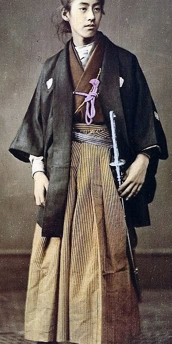 Un haori portado por un samurai tradicional