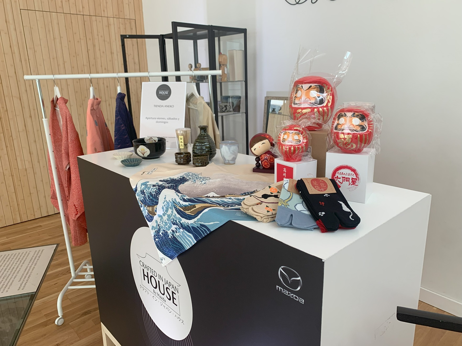 Fotos del stand de Aneko en el evento "Crafted in Japan House by Mazda", del cual formamos parte y llevamos un montón de productos japoneses para atraer la cultura de oriente al mismo